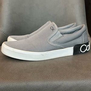 *MOVING 5/13-MUST SELL* Men’s grey Calvin Klein shoes - size 9